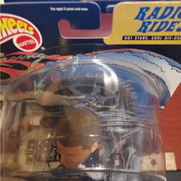 Hot Wheels Radical Rides Jeff Burton #99 Exide Diecast NASCAR 1999 NIP - Picture 4 of 5